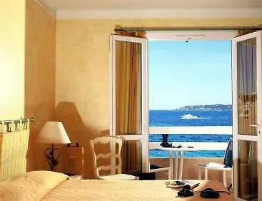 La Belle Aurore Sainte-Maxime 4*,
