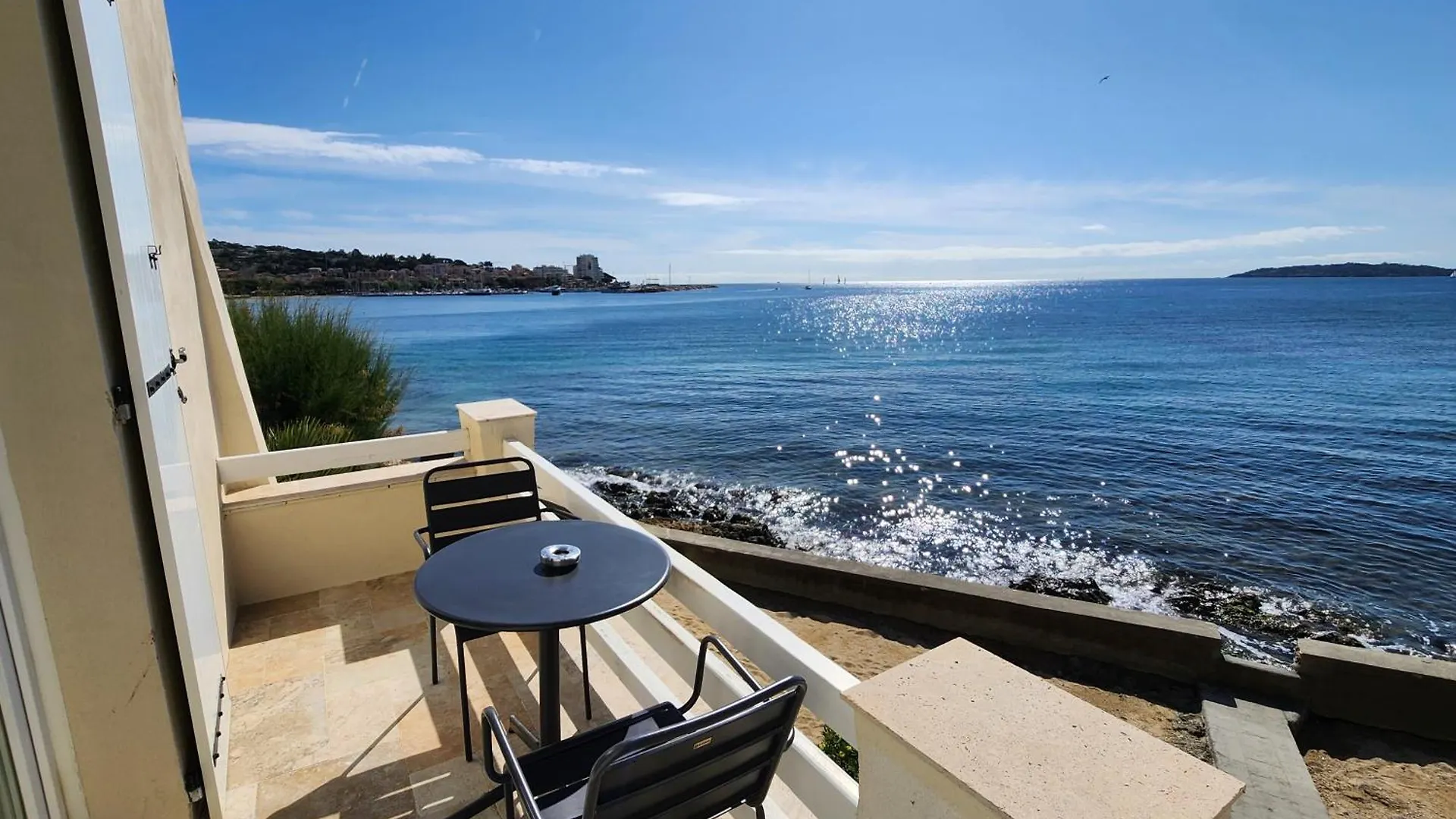 La Belle Aurore - Les Collectionneurs Sainte-Maxime