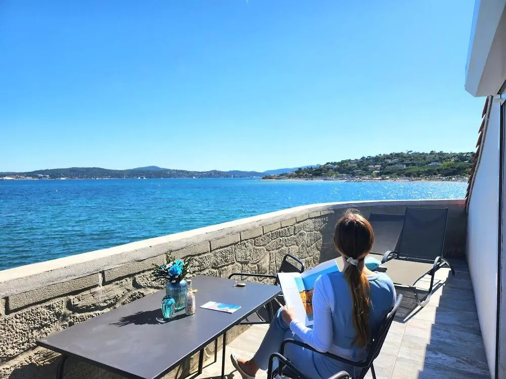La Belle Aurore - Les Collectionneurs Sainte-Maxime 4*,
