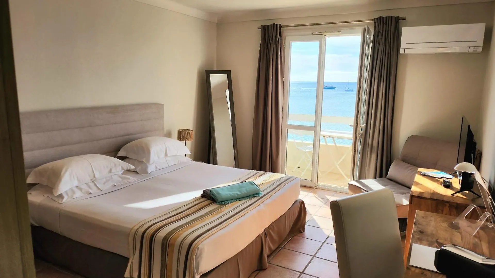 Hotel La Belle Aurore Sainte-Maxime